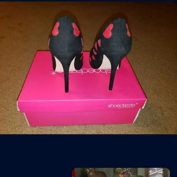 Beautiful Heart Heels - Picture 8 of 8